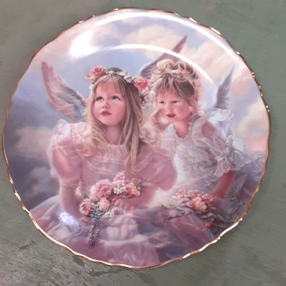 Vintage 1996 "Sharing Secrets" collectible plate by Sandra Kuck‎